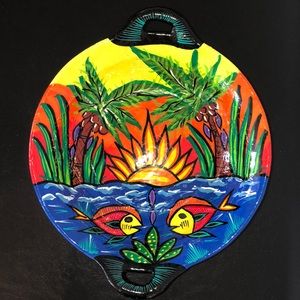 Hand painted bowl - island motif. Multi-purpose